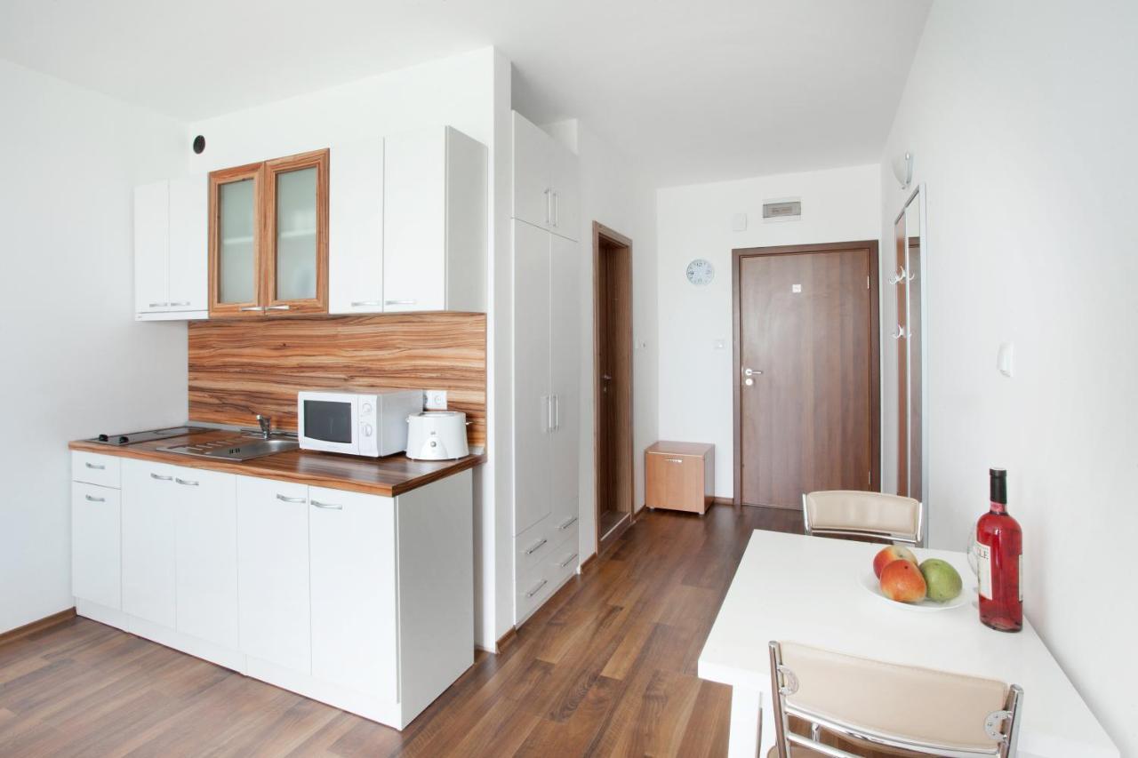 Aparthotel Vilmar à Pomorie Extérieur photo